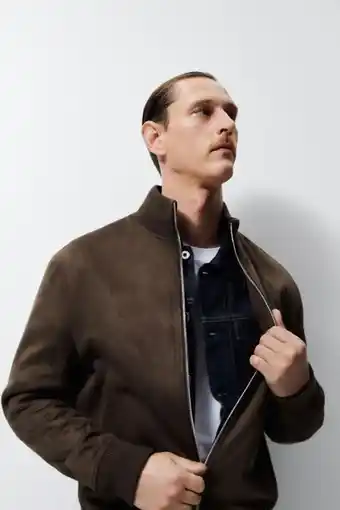 ZARA Jaqueta com efeito suede oferta