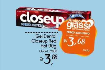 Giassi Supermercados Gel dental closeup red hot oferta