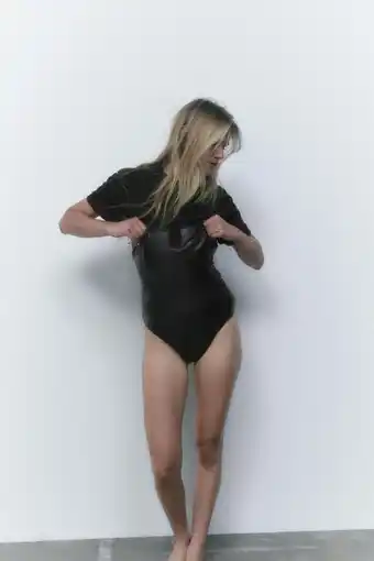 ZARA Body de poliuretano oferta