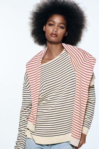 ZARA Suéter de tricô listrado oferta