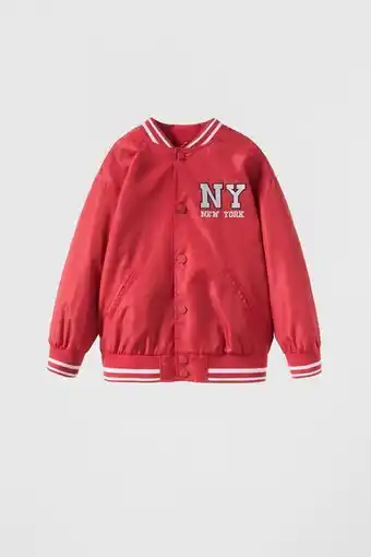 ZARA Jaqueta de nylon varsity oferta