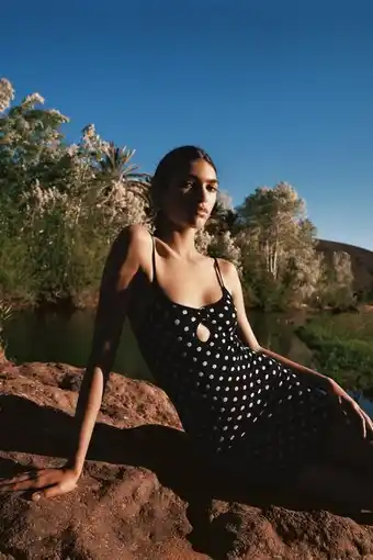 ZARA Vestido de bolinhas seamless oferta