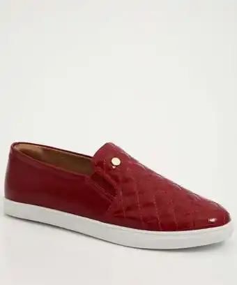 Marisa Tênis slip on feminino verniz via uno oferta