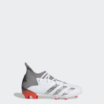 Adidas Chuteira predator freak.3 campo oferta