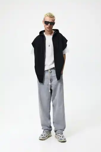 ZARA Colete de tricô com capuz oferta