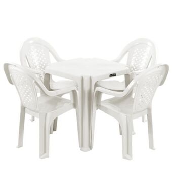 Freitas Varejo Conjunto mesa com 4 cadeiras stylus off new plastic oferta