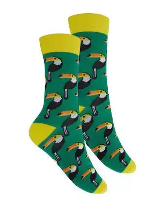 Meia feminina cano longo estampada tucano verde accessori by riachuelo