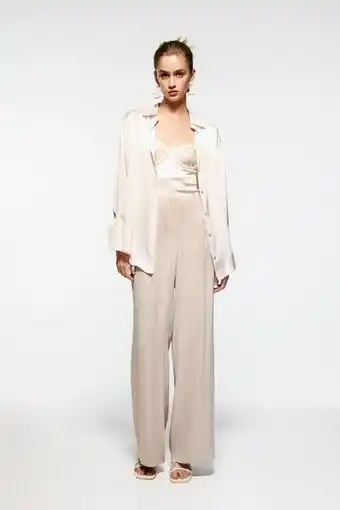 ZARA Calça acetinada full length oferta