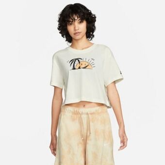 Nike Camiseta nike sportswear feminina oferta