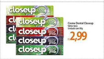 Atacadão Creme dental closeup oferta