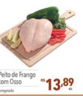 Supermercados Condor Peito de frango com osso oferta