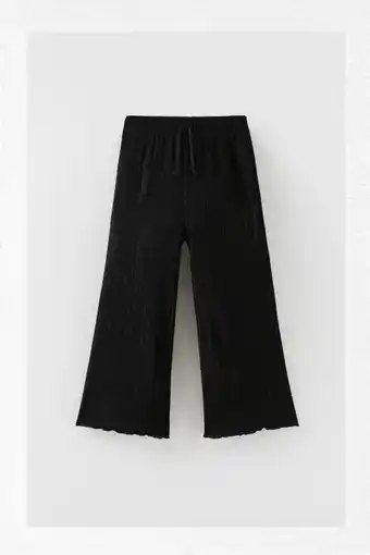 ZARA Calça plissada lisa oferta