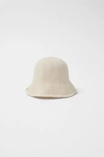 ZARA Kids/ gorro bob malha oferta
