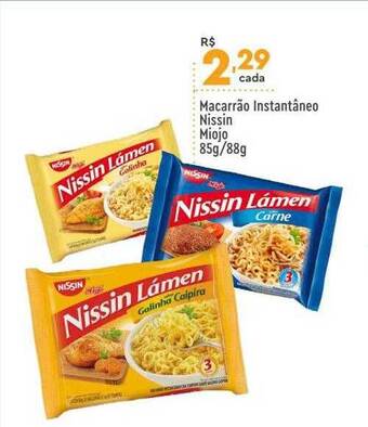 Macarrão instantâneo nissin miojo