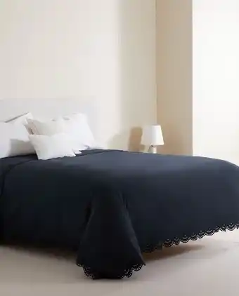 ZARA HOME Capa de edredão bordado floral oferta