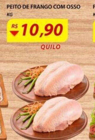 Assaí Atacadista Peito de Frango com Osso 1kg oferta