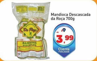 Mandioca descascada da roça 700g