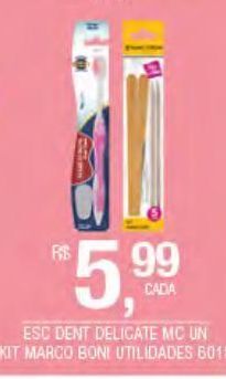 DB Supermercados Escova dental delicate oferta