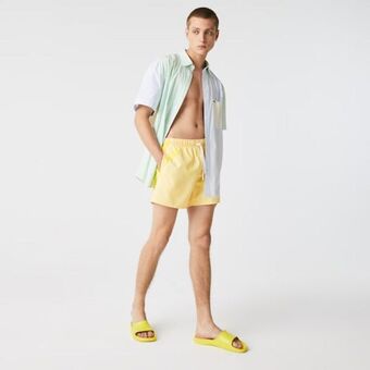 Calção de banho masculino com boxer em tela e estampa de crocodilo
