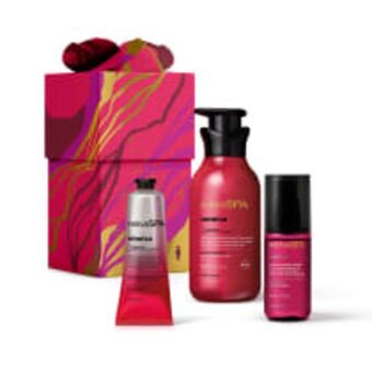 O Boticário Kit presente dia das mães ameixa (3 itens) oferta