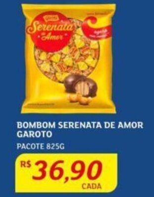 Assaí Atacadista BOMBOM SERENATA DE AMOR GAROTO PACOTE 825G oferta