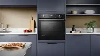 Instalação de forno de embutir (elétrico ou a gás)