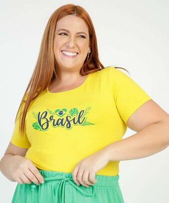 Blusa plus size feminina copa brasil manga curta