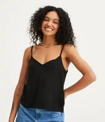 Renner Blusa cropped de alça em material sintético oferta
