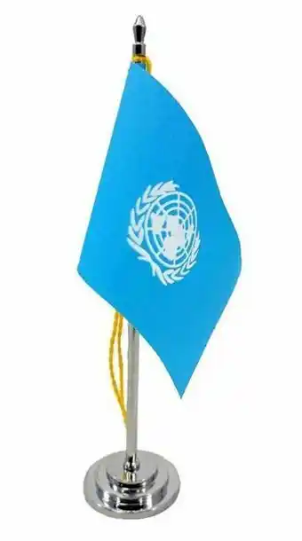 Mini bandeira de mesa da onu 15 cm poliéster
