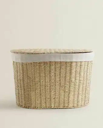 Baú oval com tecido interior