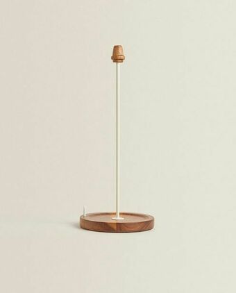 ZARA HOME Suporte para rolos de cozinha ferro e madeira oferta