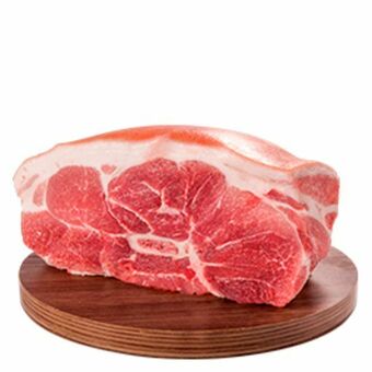 Pernil ou paleta suína com osso e couro kg