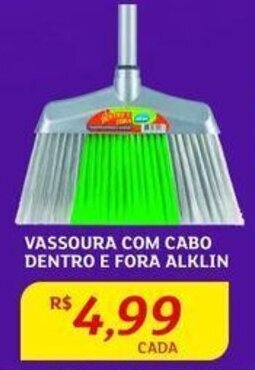 Assaí Atacadista VASSOURA COM CABO DENTRO E FORA ALKLIN oferta