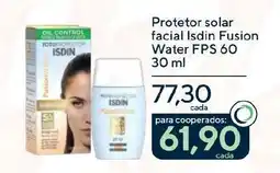 Coop Protetor solar facial Isdin Fusion Water FPS 60 oferta