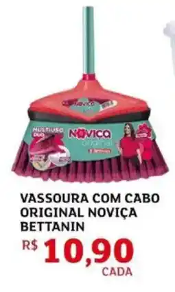 Assaí Atacadista Vassoura com cabo original novica bettanin oferta
