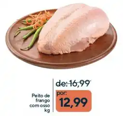 Coop Peito de frango com osso oferta