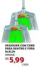 Assaí Atacadista Alklin - vassoura com cabo para dentro e fora oferta