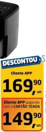 Tenda Atacado Cliente parapando com o cartao tenda oferta