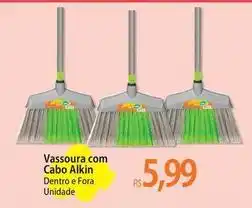 Atacadão Alkin - vassoura com cabo oferta
