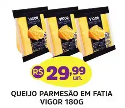 Supermercados Correia Queijo parmesão em fatia oferta