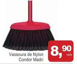 Mineirão Atacarejo Vassoura de Nylon Condor Madri oferta