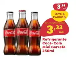 Amigão Calçados Refrigerante Coca-Cola Mini Garrafa oferta