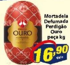 Vencedor Atacadista Mortadela Defumada Perdigao Ouro peca 1kg oferta