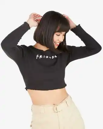 Blusa cropped feminina manga longa friends preto riachuelo