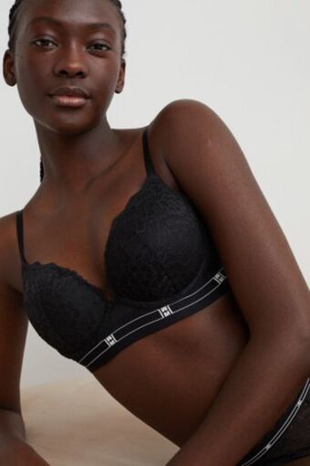 H&M Lace bralette offer
