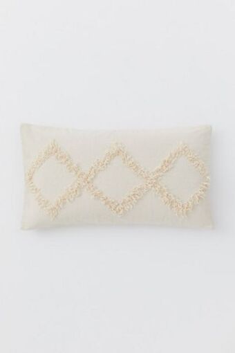 H&M Cotton canvas cushion cover offer