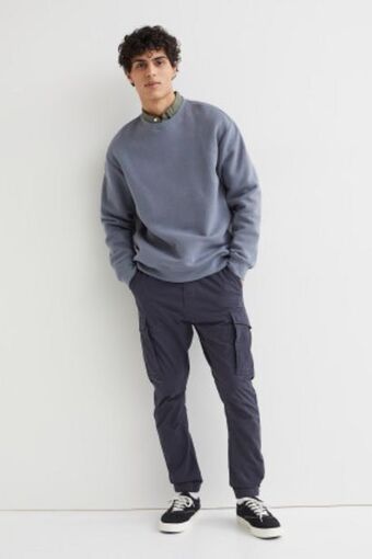 H&M Cargo joggers offer