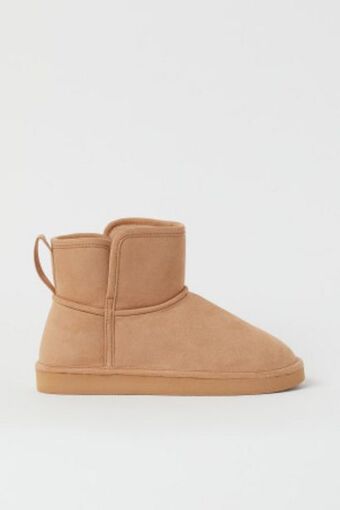 H&M Warm-lined boots offer