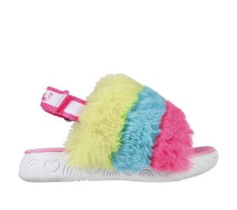 Twinkle toes: rainbow shines - fluffy magic