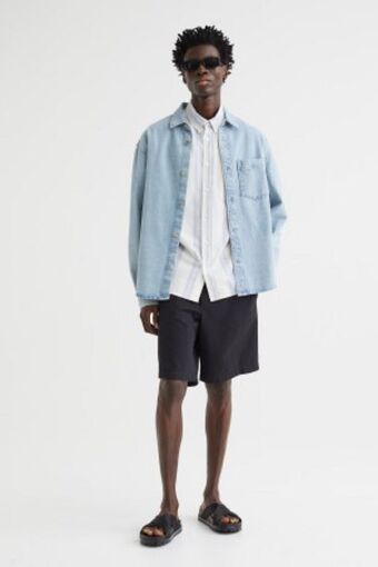 H&M Cotton shorts offer